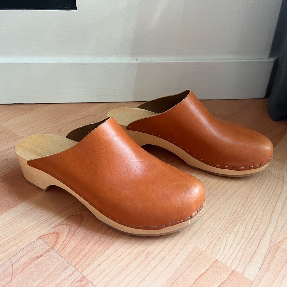 SOLD bryr Studio Worker Leather Clogs